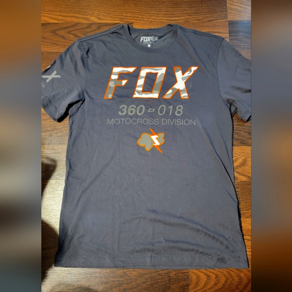 Fox T-shirt